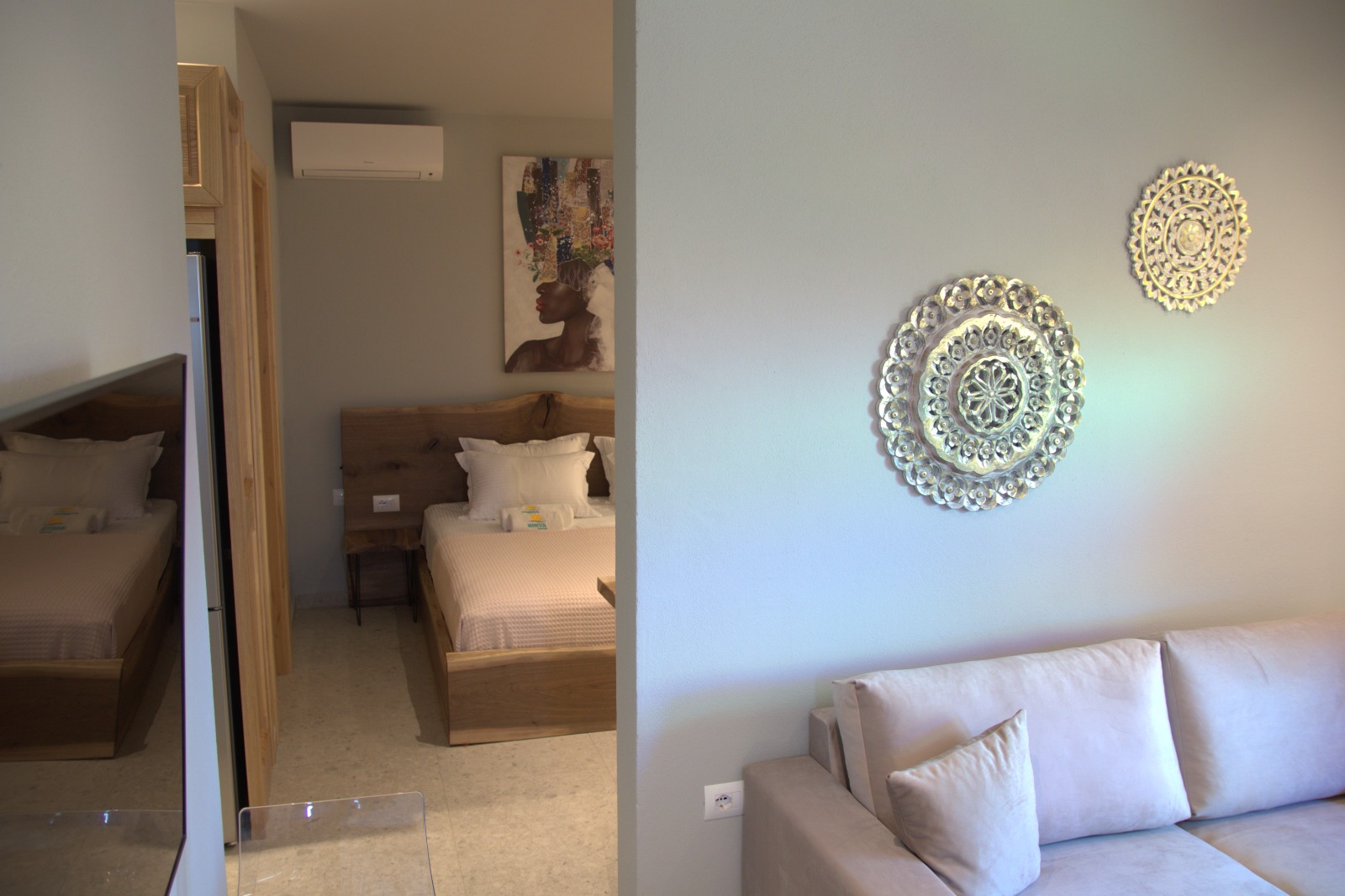 PHOTO-2025-04-17-18-16-15_19